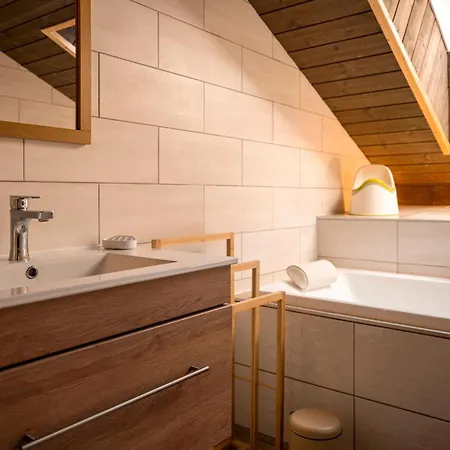 La Hutte Du Cerf Chalet