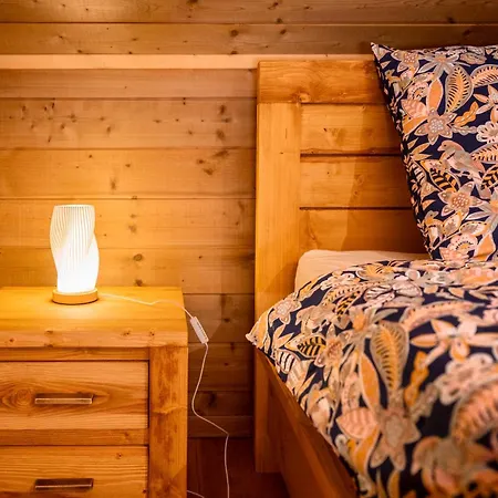 La Hutte Du Cerf * La Bresse